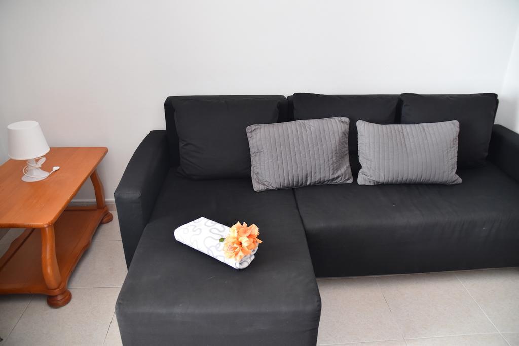 Alhambra Apartamentos Tías Zewnętrze zdjęcie