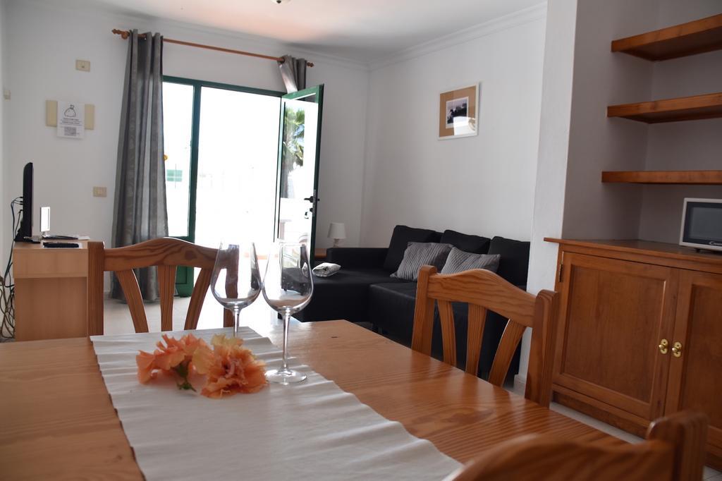 Alhambra Apartamentos Tías Zewnętrze zdjęcie