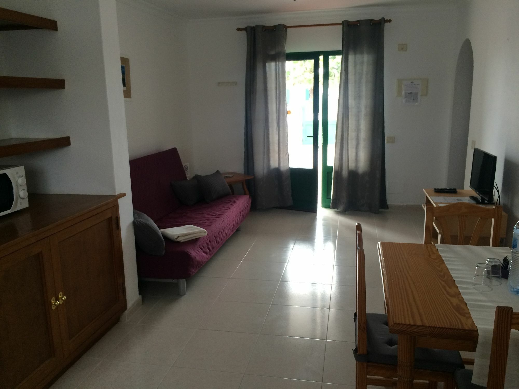 Alhambra Apartamentos Tías Zewnętrze zdjęcie